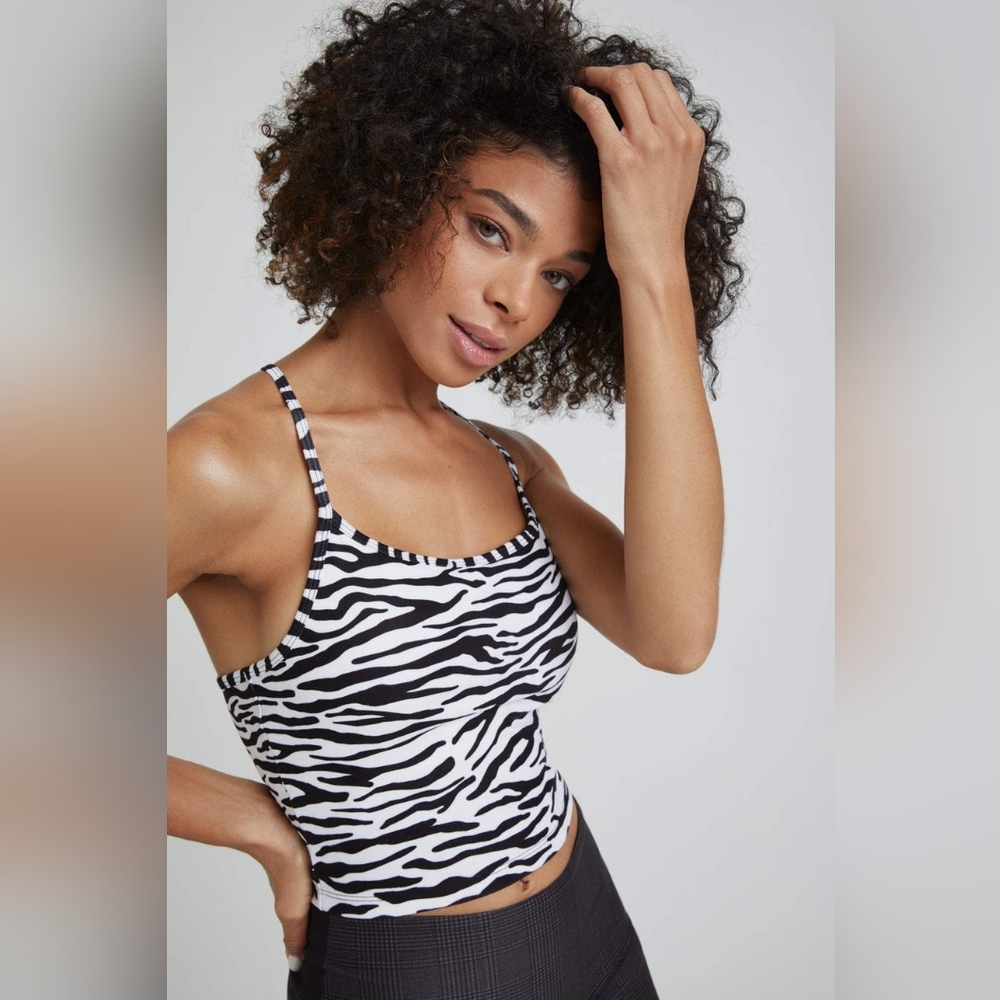 Avery Cropped Tank Black White Viva Zebra Wear It To Heart NWT